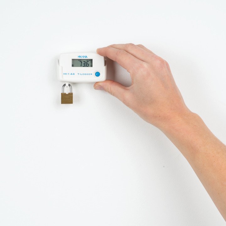 HI144-Angle-Hand-2-18-720x720-bf31cd0b-3376-4120-b177-b4e1f38002a3